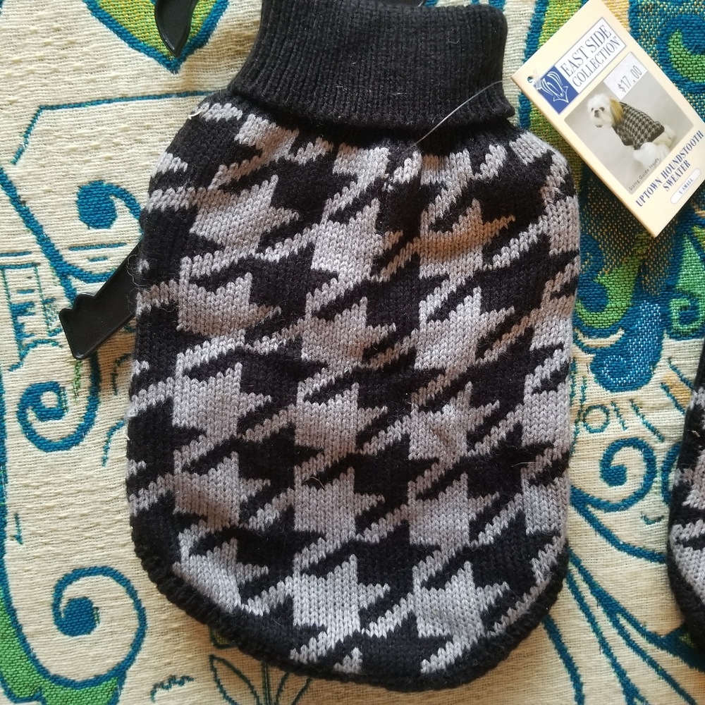🐾NWT XS Uptown Houndstooth Blck/Gray Sweater East
